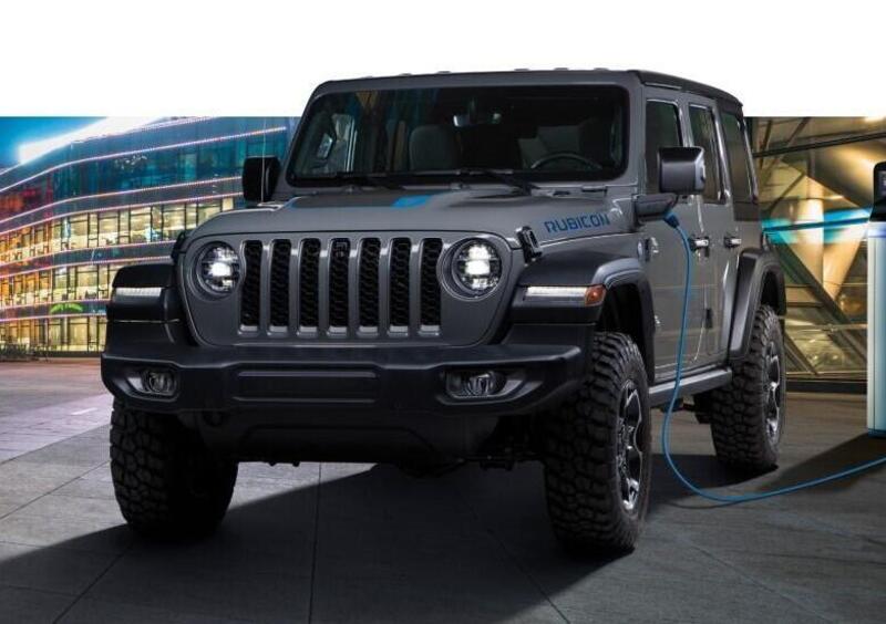 Anche &ldquo;la Jeep&rdquo; diventa ibrida: prime consegne in Europa della Wrangler 4xe [380CV 73K]