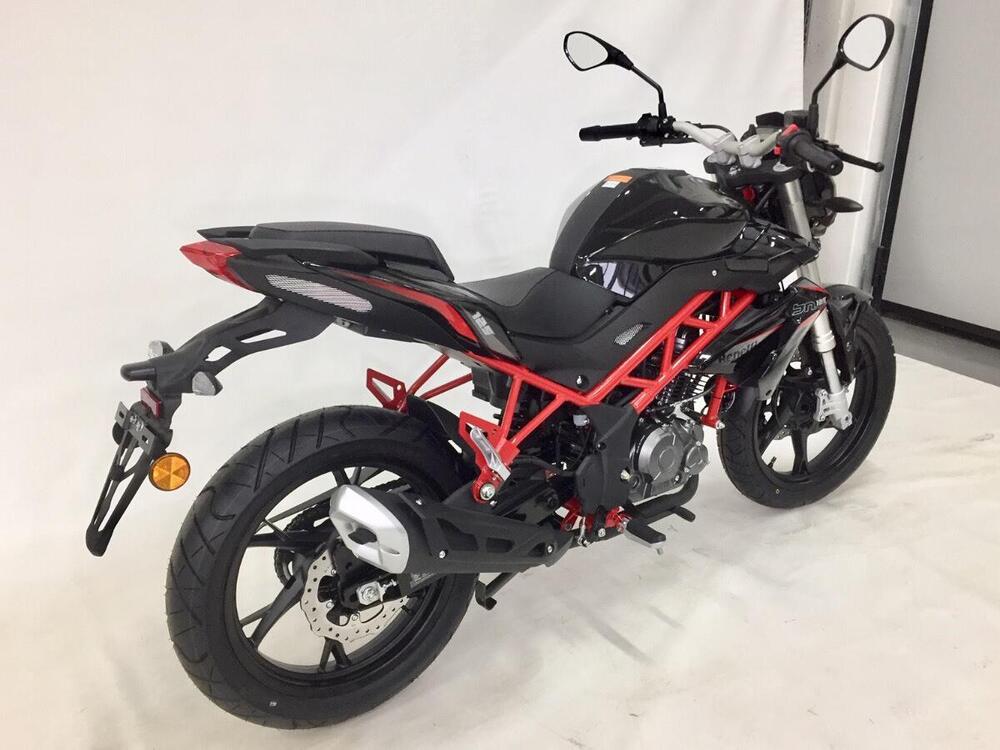 Benelli BN 125 (2021 - 25) (3)