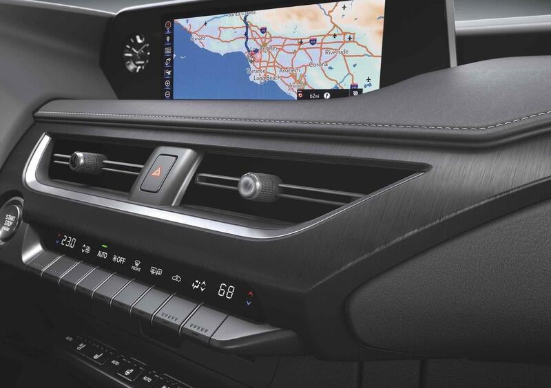 Lexus UX (15)