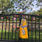 La tomba di Kobe Bryant a Los angeles