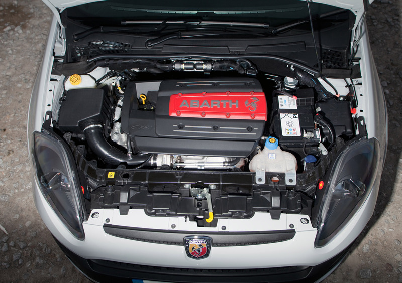 Abarth Punto Evo (2010-12) (6)