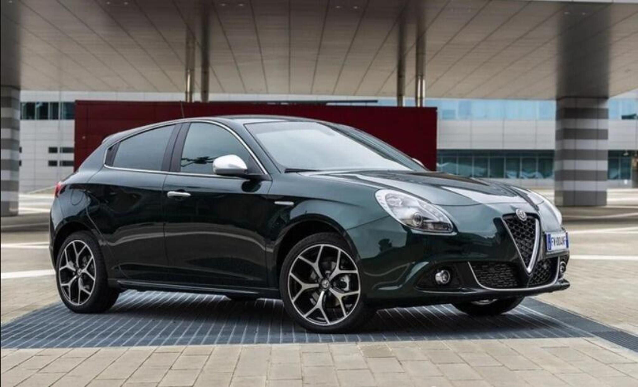 Alfa Romeo Giulietta 1 4 Turbo Giulietta Gpl 120cv Prezzo E Scheda 