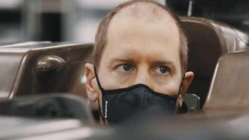 Formula 1: Aston Martin, Sebastian Vettel prova il sedile [Video]