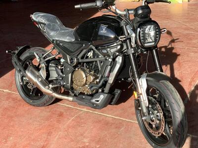 Voge Trofeo 300AC (2021 - 25) nuova