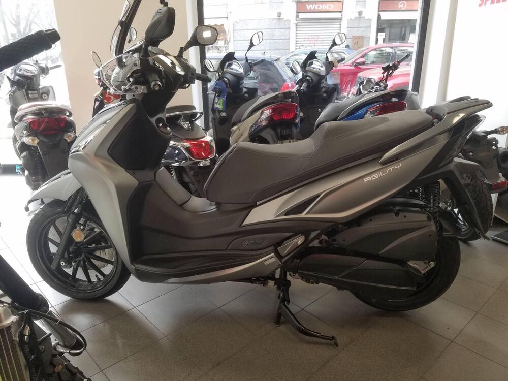 Kymco Agility 300i (2021 - 25) (2)