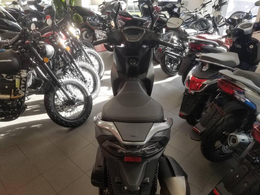 Kymco Agility 300i (2021 - 25) (5)