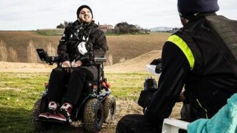 Razlan Razali mostra la nuova M1 col 46 e Valentino Rossi annuncia un nuovo coach per l'Academy