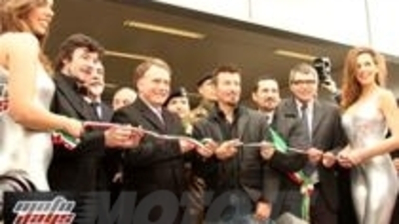 Max Biaggi inaugura l&#039;edizione 2013 di Motodays