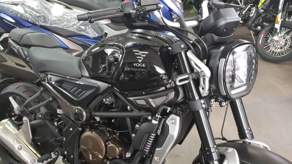 Voge Trofeo 300AC (2020) (2)