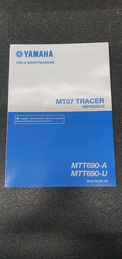 USO E MANUTENZIONE MANUALE YAMAHA TRACER 700