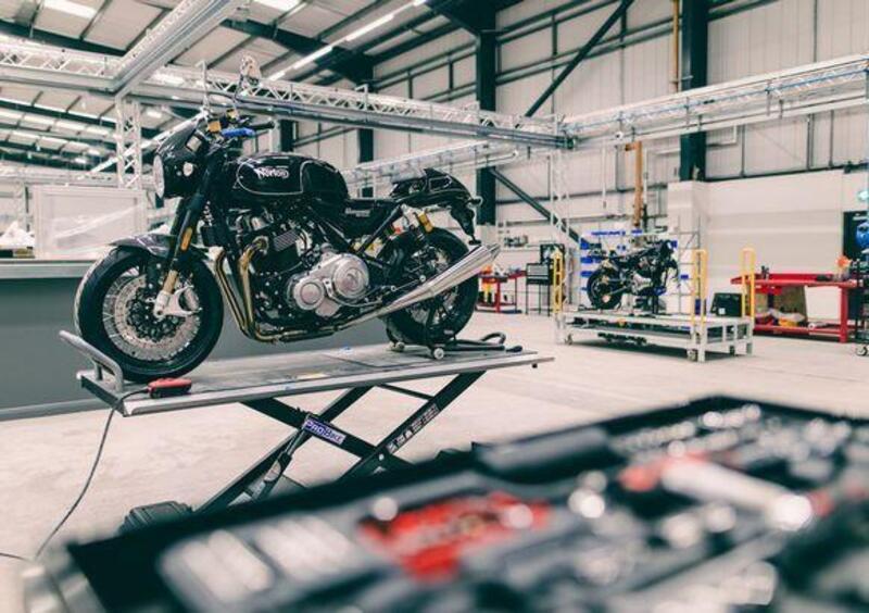 Norton dai nuovi stabilimenti (sempre in Inghilterra) punta al futuro