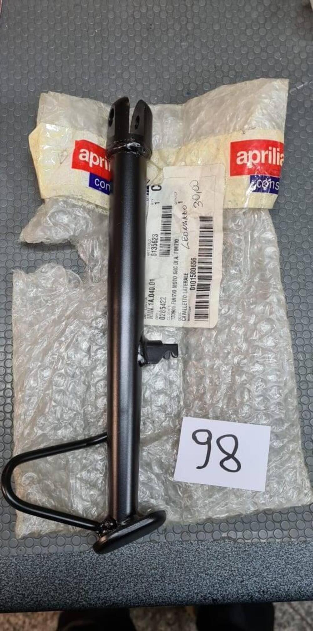 CAVALLETTO LATERALE LEONARDO 125 150 Aprilia