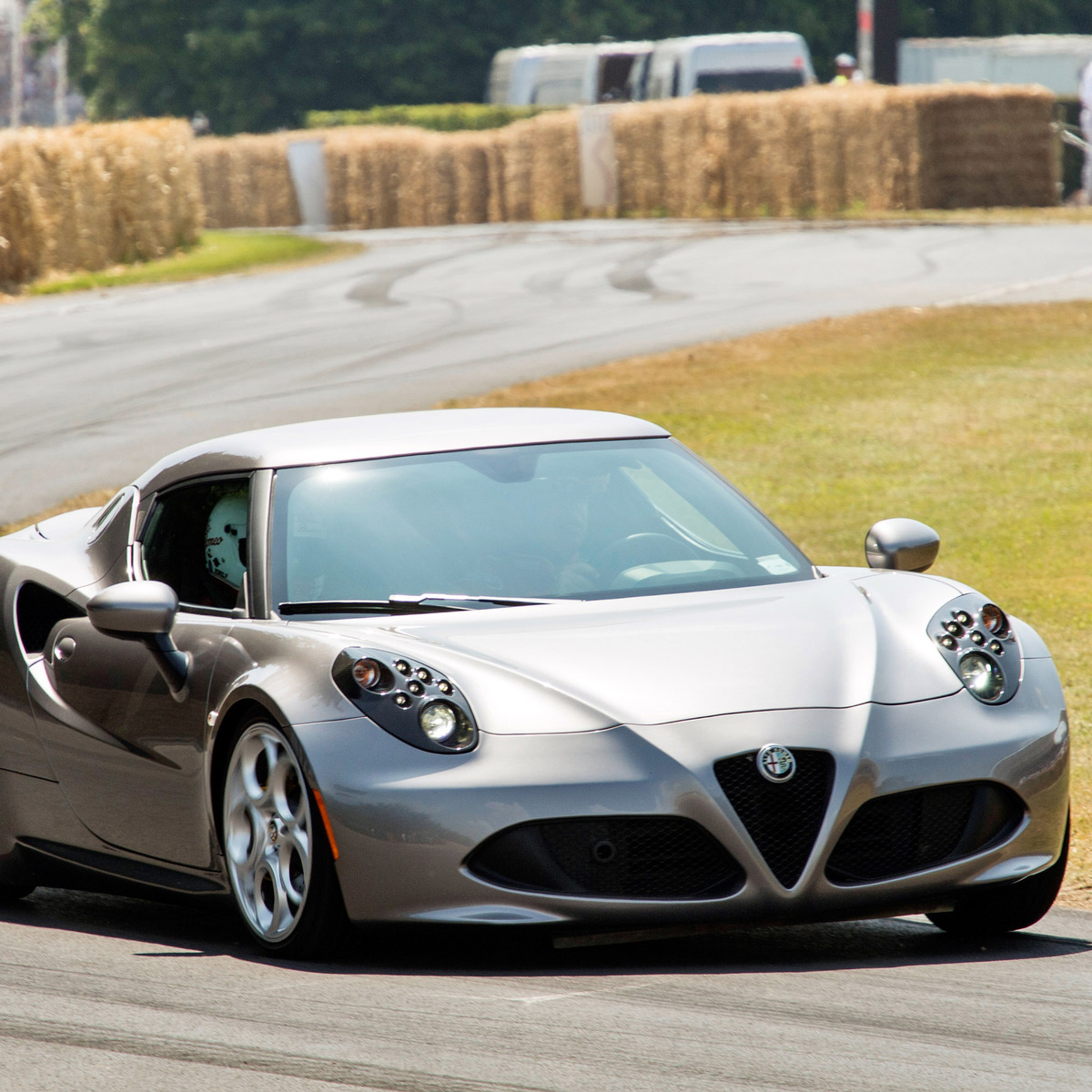 Alfa Romeo 4C Coup&eacute;