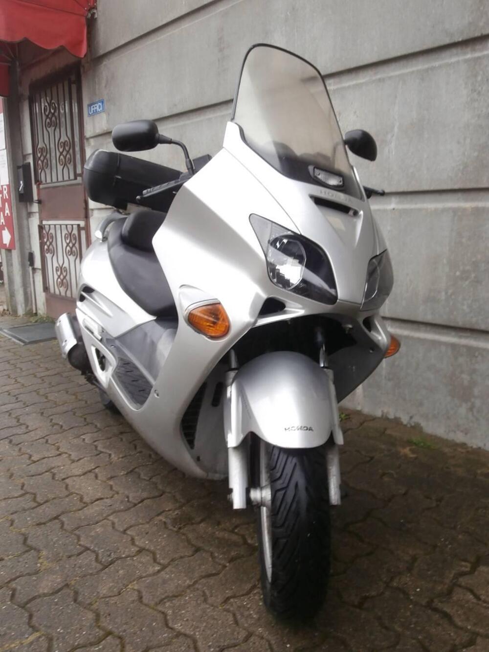 Honda Jazz 250 (2001 - 06) (6)