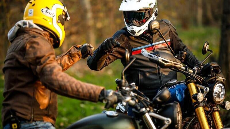 Abbigliamento e accessori moto: consigli per gli acquisti