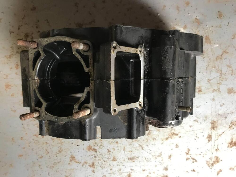 Honda Cilindro orig Malossi NSR125F - VV (2)