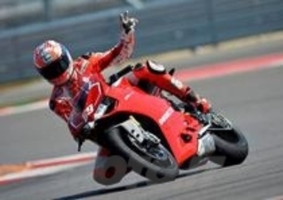 Nicky Hayden e Ben Spies in pista ad Austin con la Ducati 1199 Panigale R