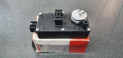 SUPEROFFERTA!!!SERVO MOTORE YAMAHA R6 - VMAX