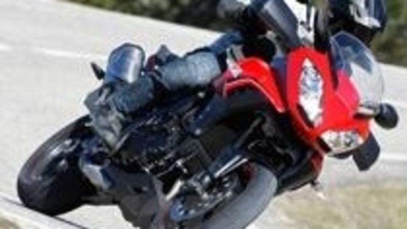 Click &amp; Bikes con Triumph Brescia