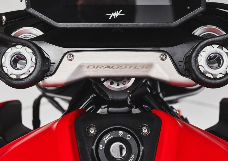 MV Agusta Dragster 800 Dragster 800 Rosso (2021 - 23) (14)