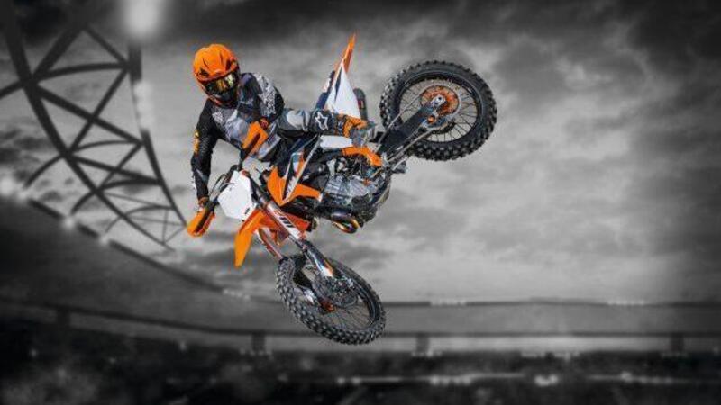 KTM, richiamo per SX, SX-F e SMR 2021: catena