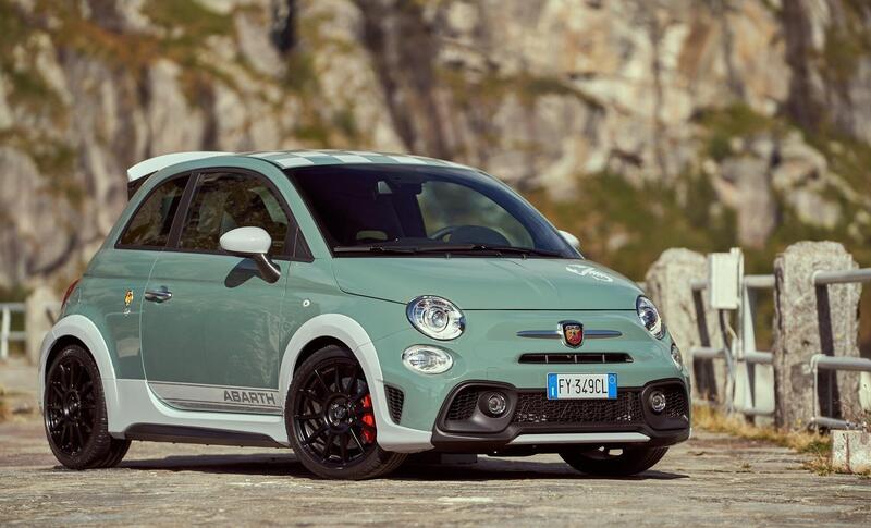 Abarth 695 1.4 t-jet Turismo 180cv auto