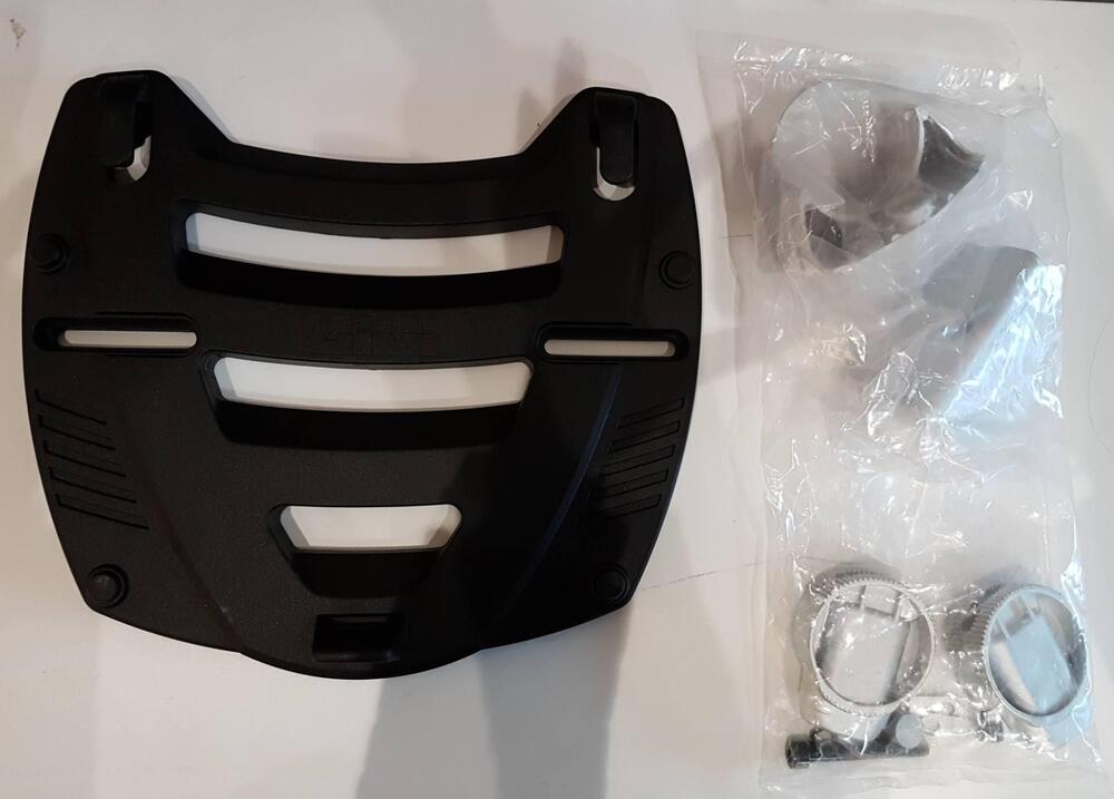 PIASTRA E SNODO MONORACK 3 GIVI-M3