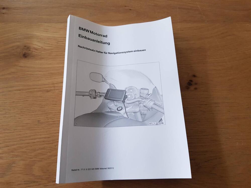 Supporto bloccaggio navigatore per BMW (4)