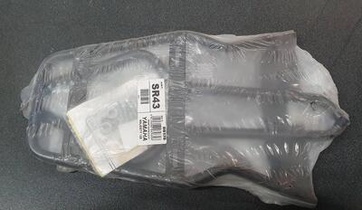PORTAPACCHI GIVI SR43 PER MBK YAMAHA MAJESTY