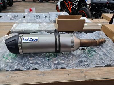 HONDA CB/CBR 400/500 F/X/R I.E. Leovince