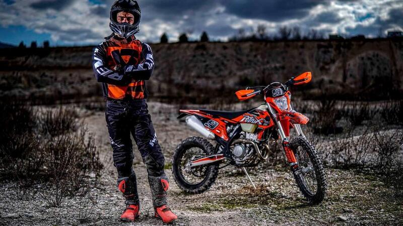 Danilo Petrucci e le sue nuove KTM cross: &egrave; subito &ldquo;ammartaggio&rdquo;