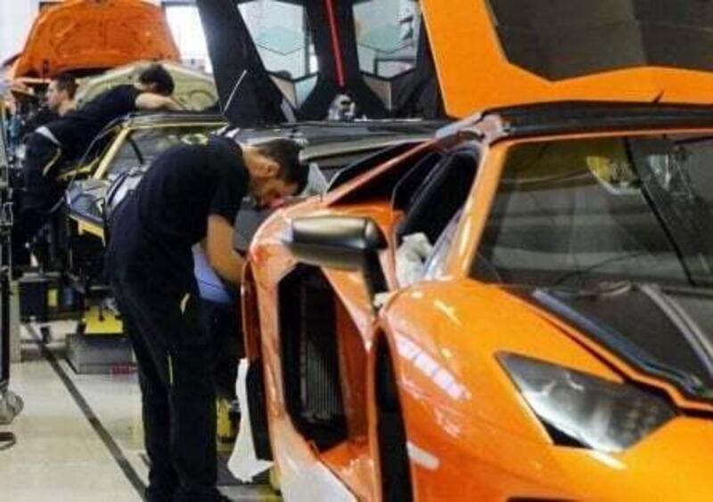 Alternanza generazionale, Lamborghini firma accordo con i sindacati 