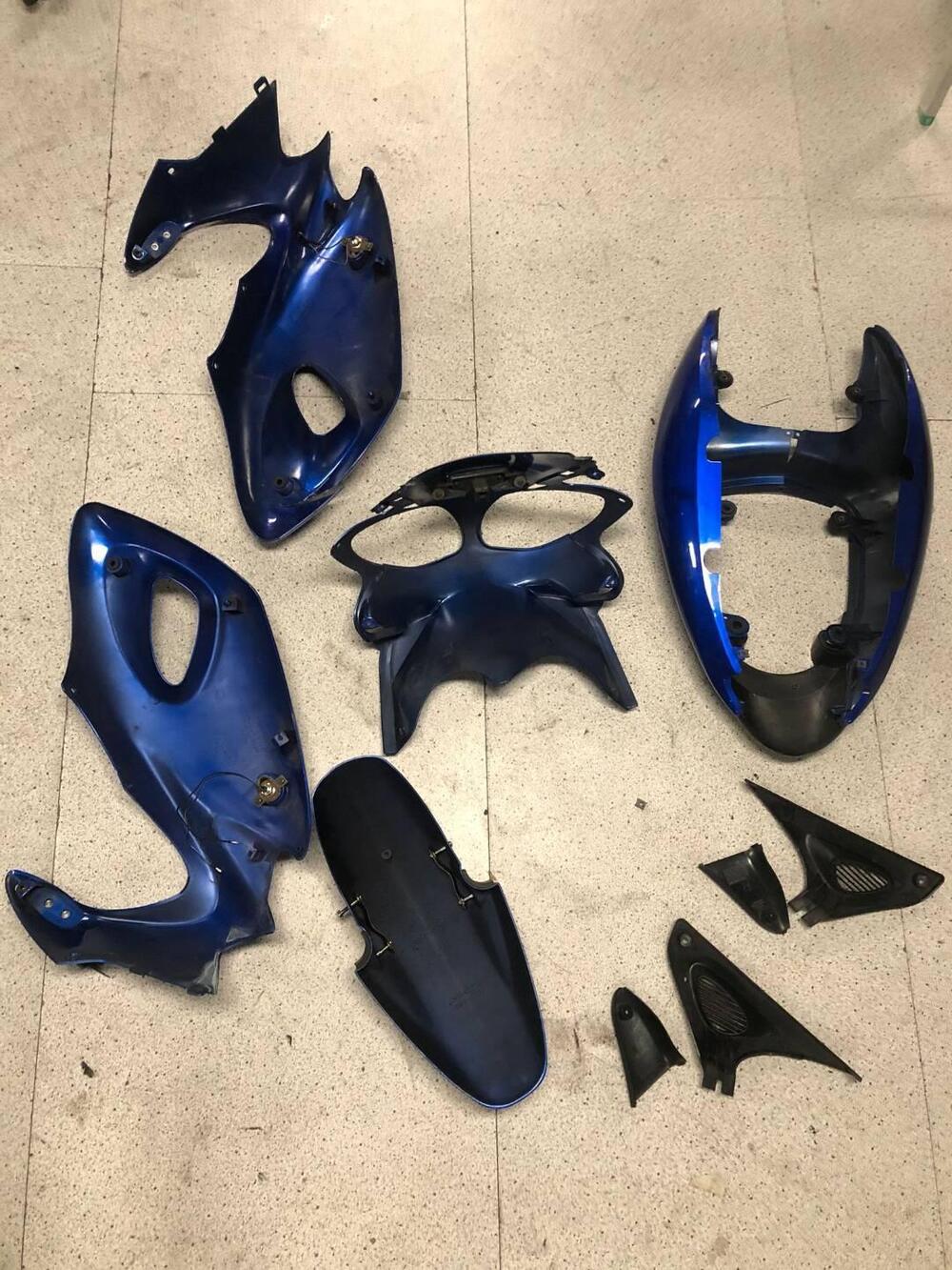 Carene plastiche per Suzuki SV 650 S '99-'02 (2)