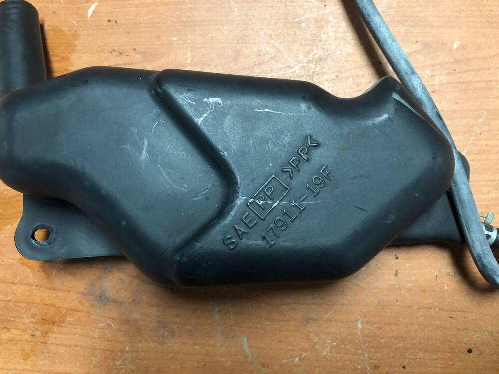 Vaschetta liquido radiatore Suzuki SV650S '99-'02 (2)