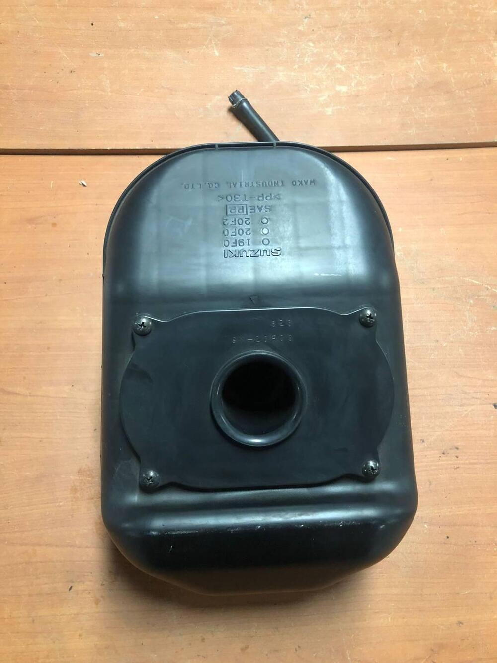 Scatola filtro Airbox Suzuki SV 650 S '99-'02 (3)