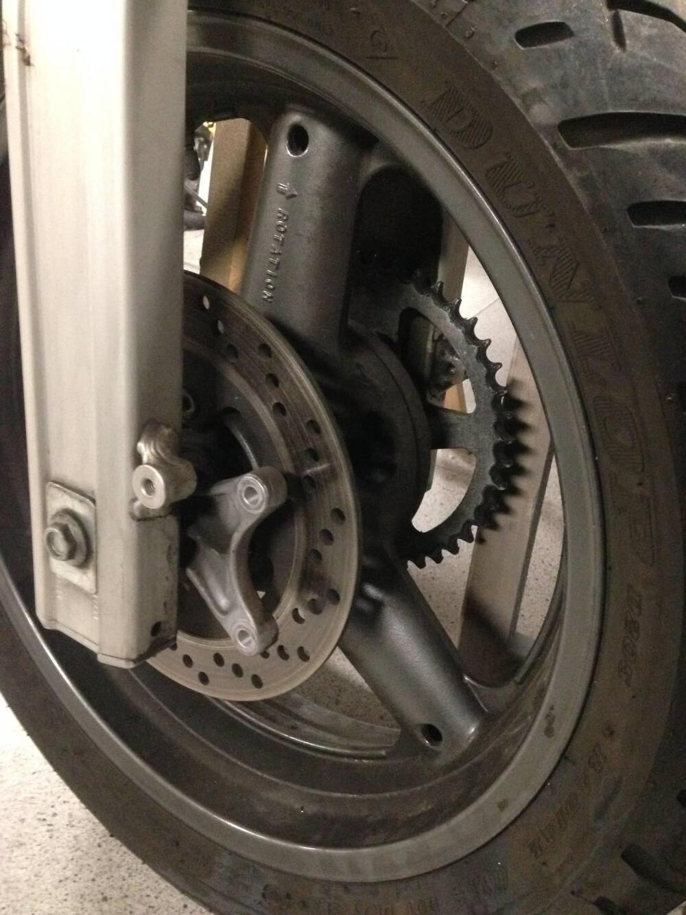 Mono forcellone Suzuki SV 650 S '99-'02 (2)