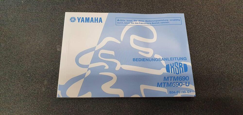 USO E MANUTENZIONE MANUALE YAMAHA XSR 900