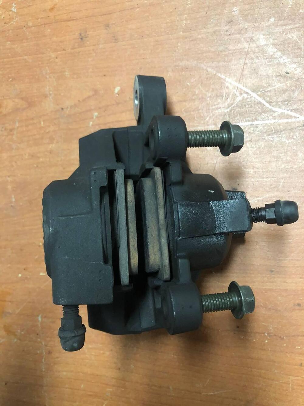 Pinza freno Suzuki SV 650 S '99-'02 (2)