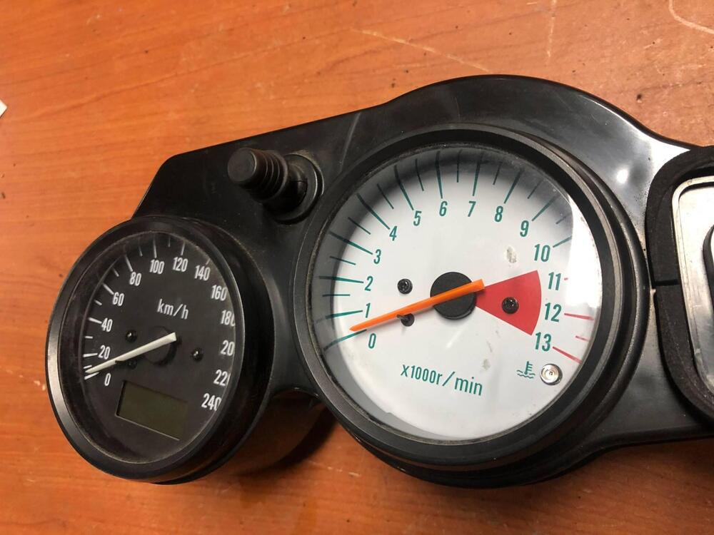 Contachilometri Suzuki SV 650 S '99-'02 (2)