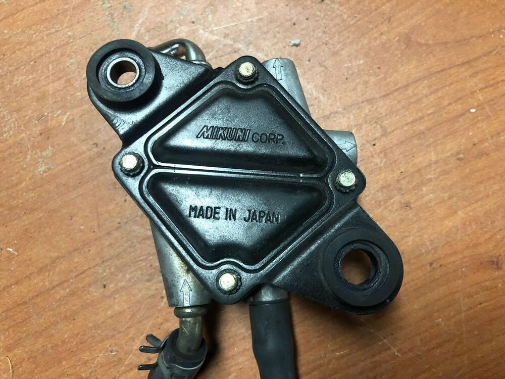 Depressore benzina per Suzuki SV 650 S '99-'02 Mikuni (2)
