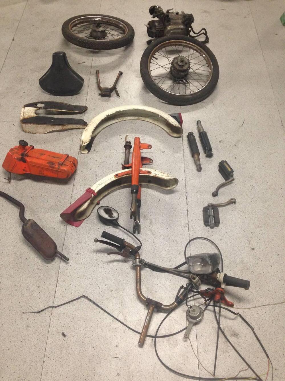 Pezzi in blocco Malaguti Cobra