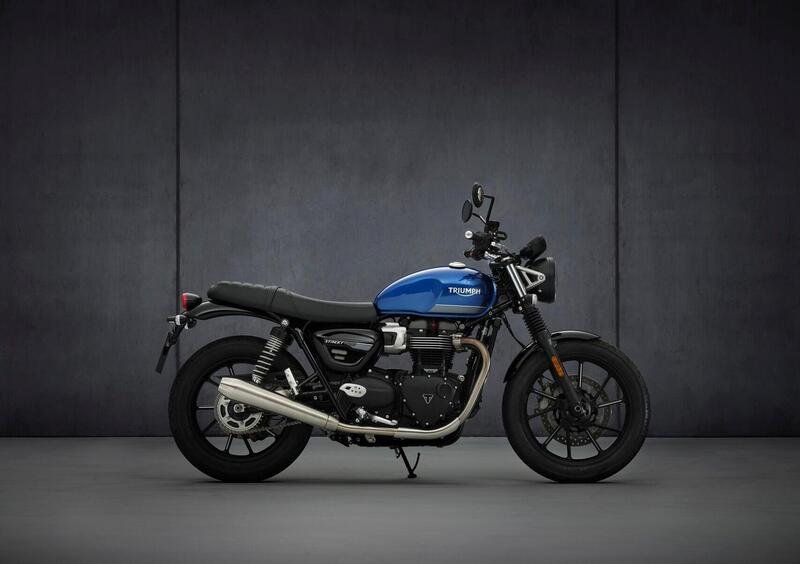 Triumph Street Twin Street Twin 900 (2021 - 22) (5)