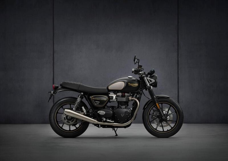 Triumph Street Twin Street Twin 900 (2021 - 22) (7)