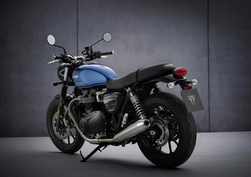 Triumph Street Twin Street Twin 900 (2021 - 22) (8)