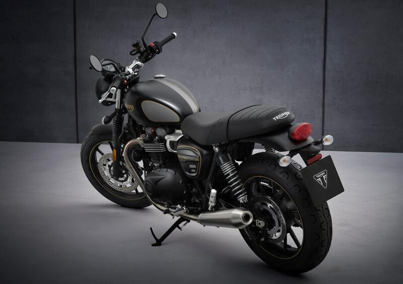 Triumph Street Twin Street Twin 900 (2021 - 22) (10)