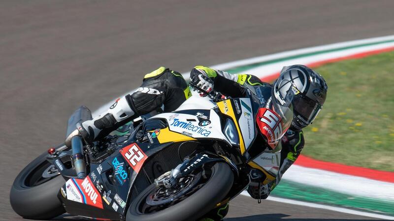 CIV: DMR Racing Team 2021. Da BMW a Honda per puntare al titolo italiano SBK