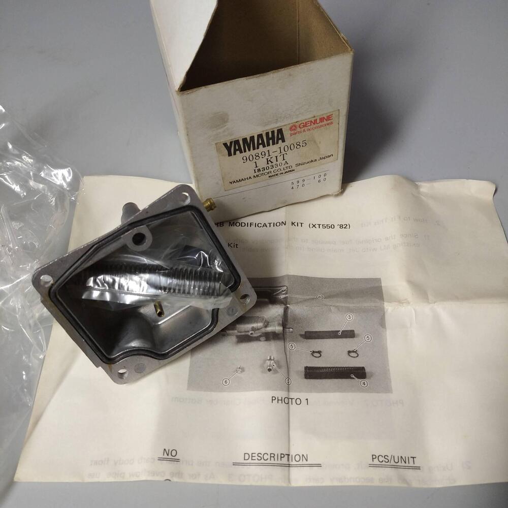 VASCHETTA CARBURATORE COMPLETA YAMAHA XT550