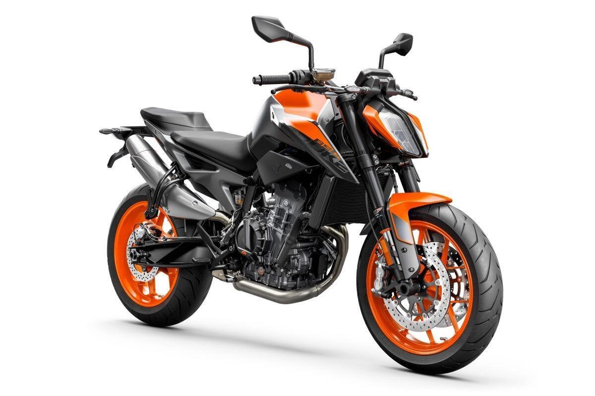 KTM 890 Duke L (2021)