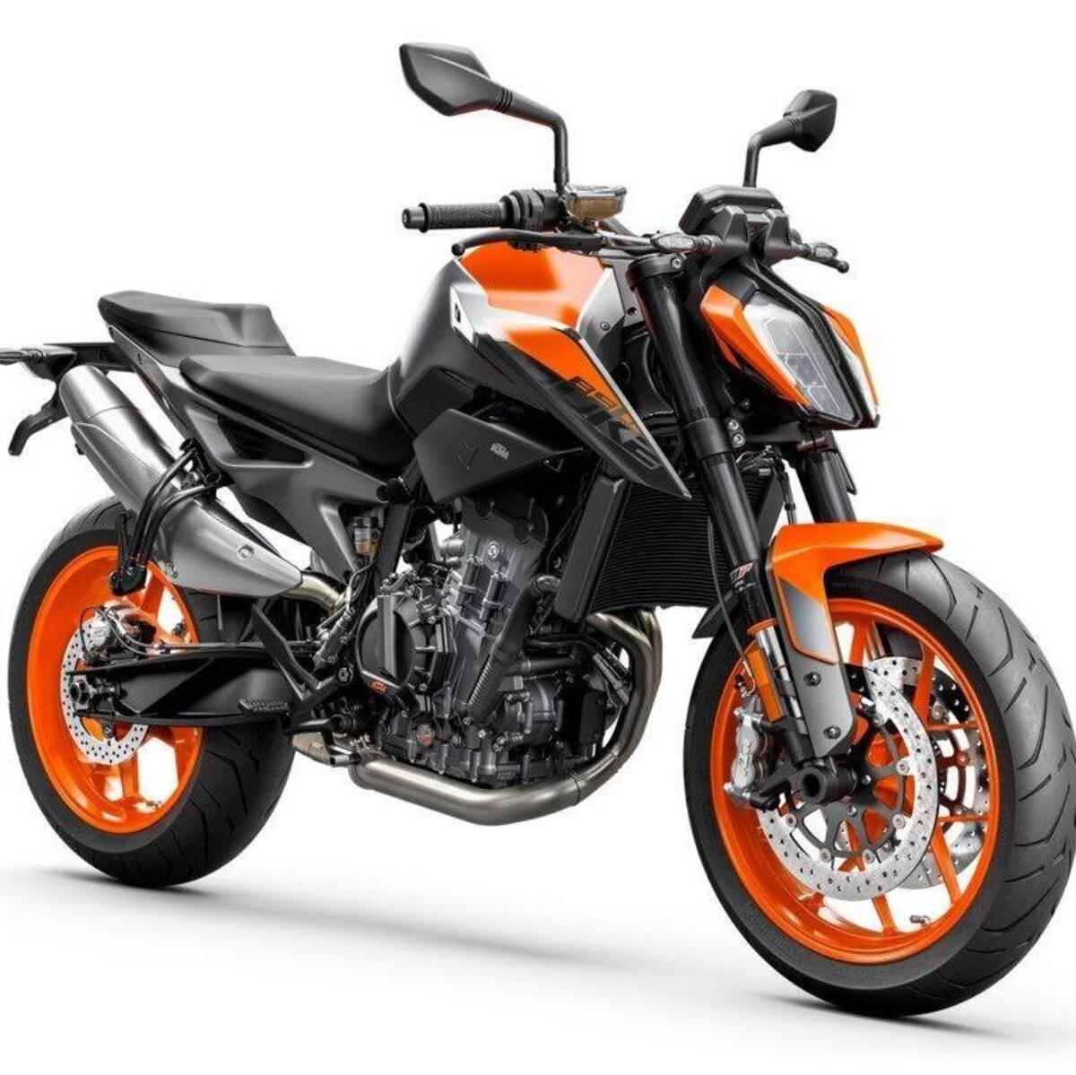 KTM 890 Duke L (2021)