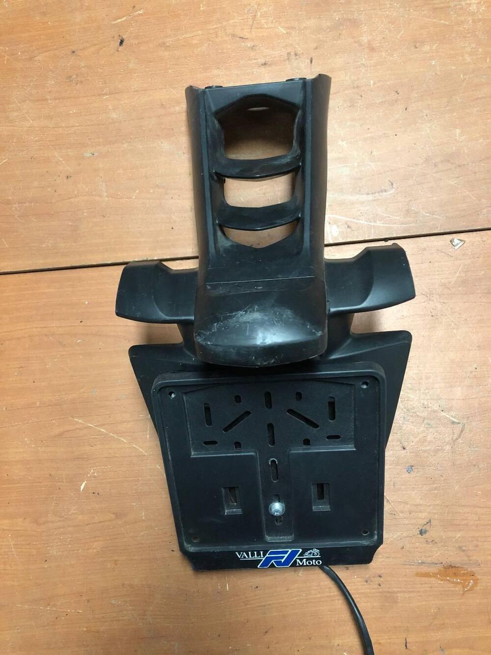 Portatarga originale Honda CB650 F '13-'16 (3)